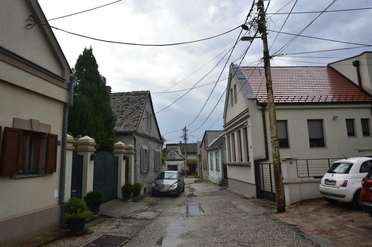 Gardos House Above Danube Apartment Beograd Bagian luar foto